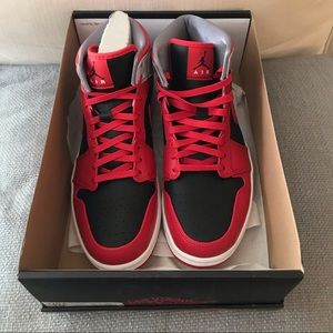 BRAND NEW ❗️Jordan 1s ❗️